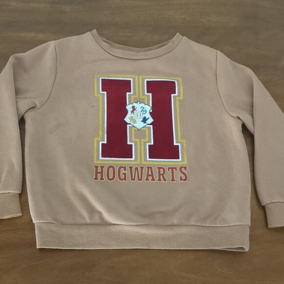 H&M Harry Potter Hogwarts girl Beige long sleeve Pullover Sweater Size 6X/7 GUC - Picture 8 of 9
